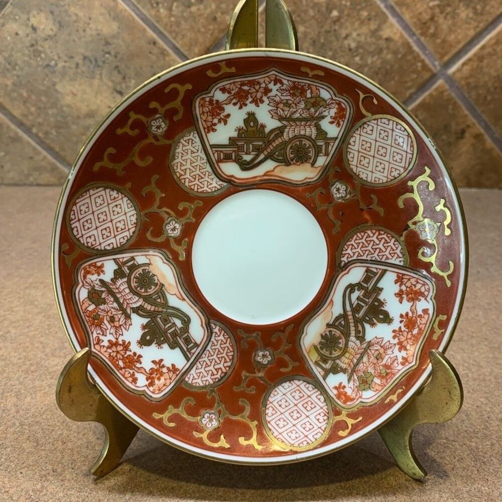 Gold Imari Porcelain Plate Hand Painted Rickshaw 6 inches Red Gold Vintage Japan